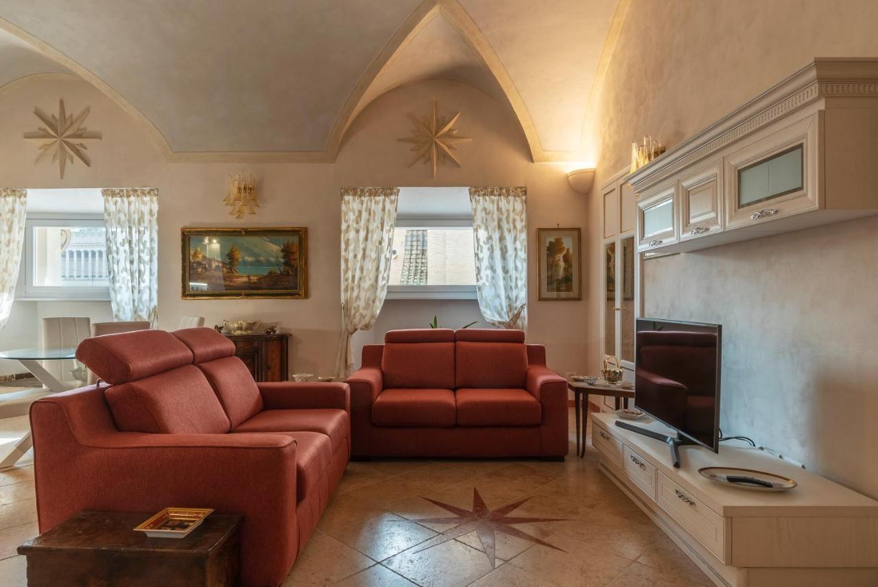 Palazzo Altieri Elegant Apartment Roma Exterior foto