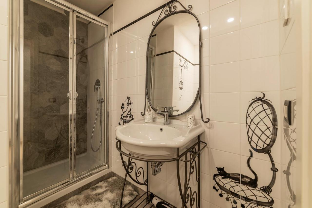 Palazzo Altieri Elegant Apartment Roma Exterior foto