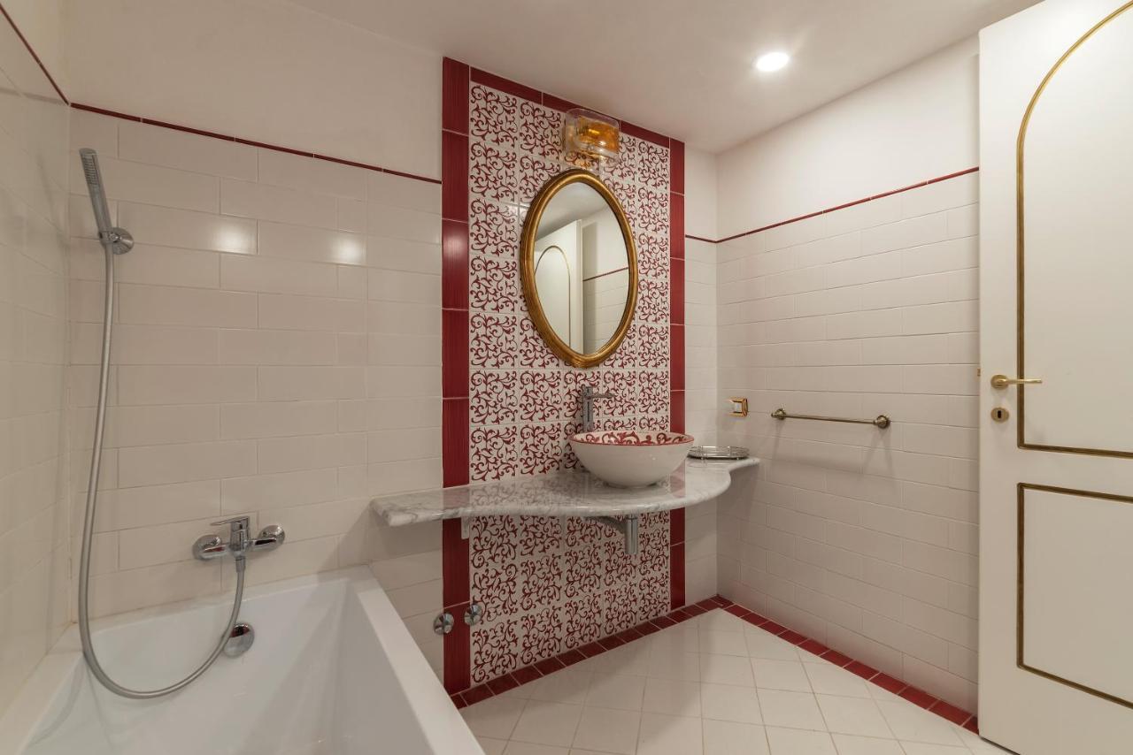 Palazzo Altieri Elegant Apartment Roma Exterior foto