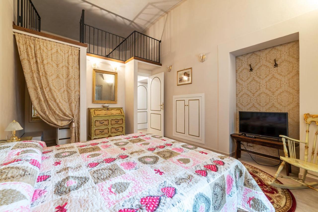 Palazzo Altieri Elegant Apartment Roma Exterior foto